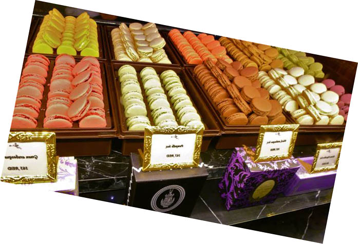 /macaroons in dubai